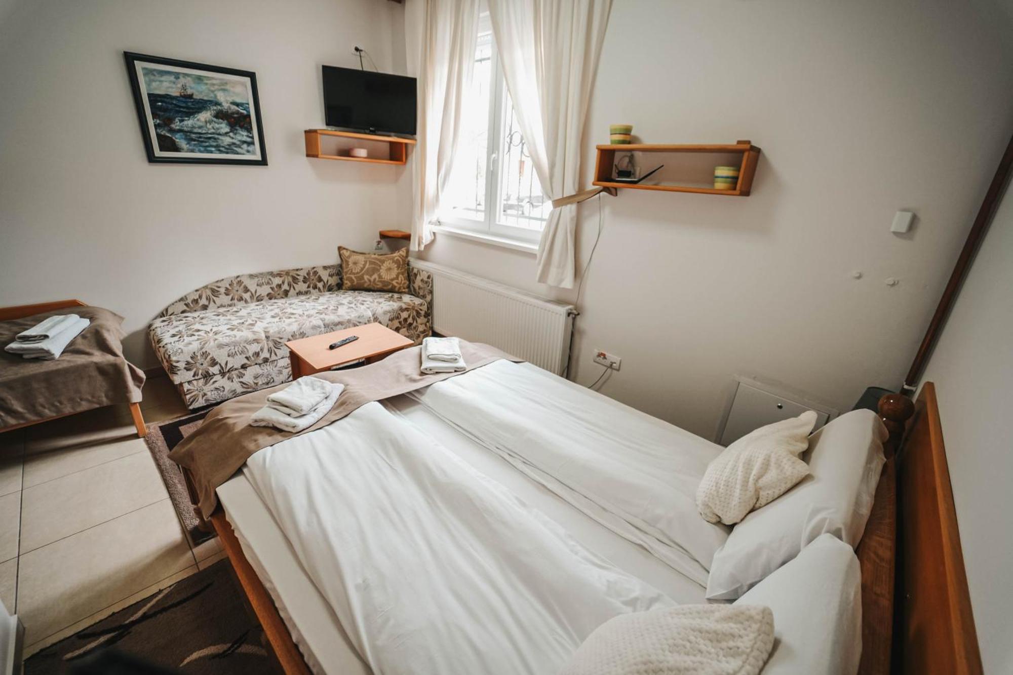 B&B Passage Sremska Mitrovica Extérieur photo