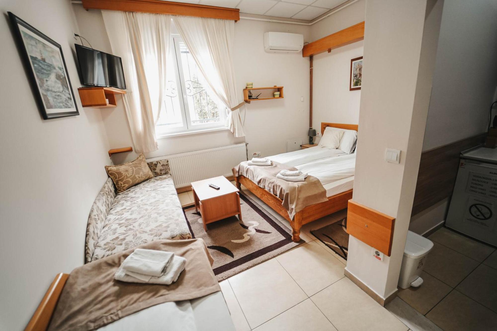 B&B Passage Sremska Mitrovica Extérieur photo