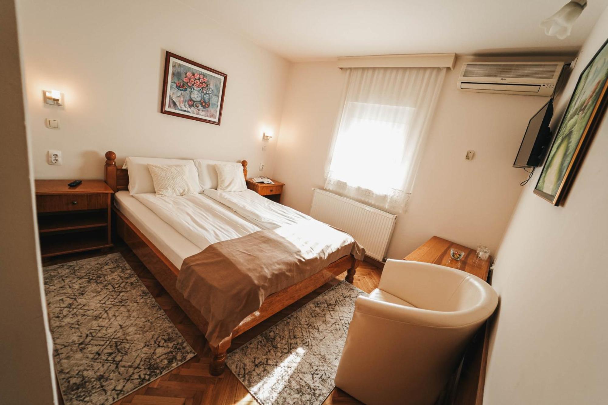 B&B Passage Sremska Mitrovica Extérieur photo