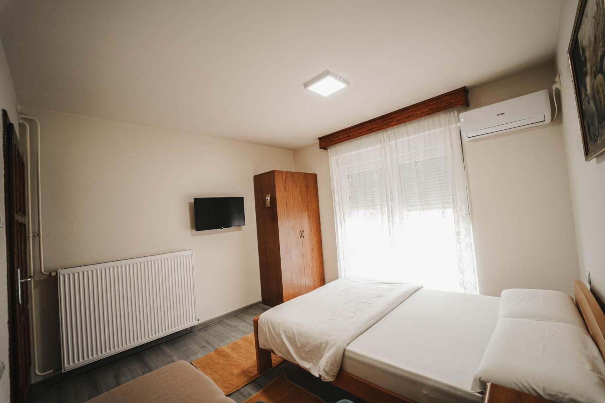 B&B Passage Sremska Mitrovica Extérieur photo