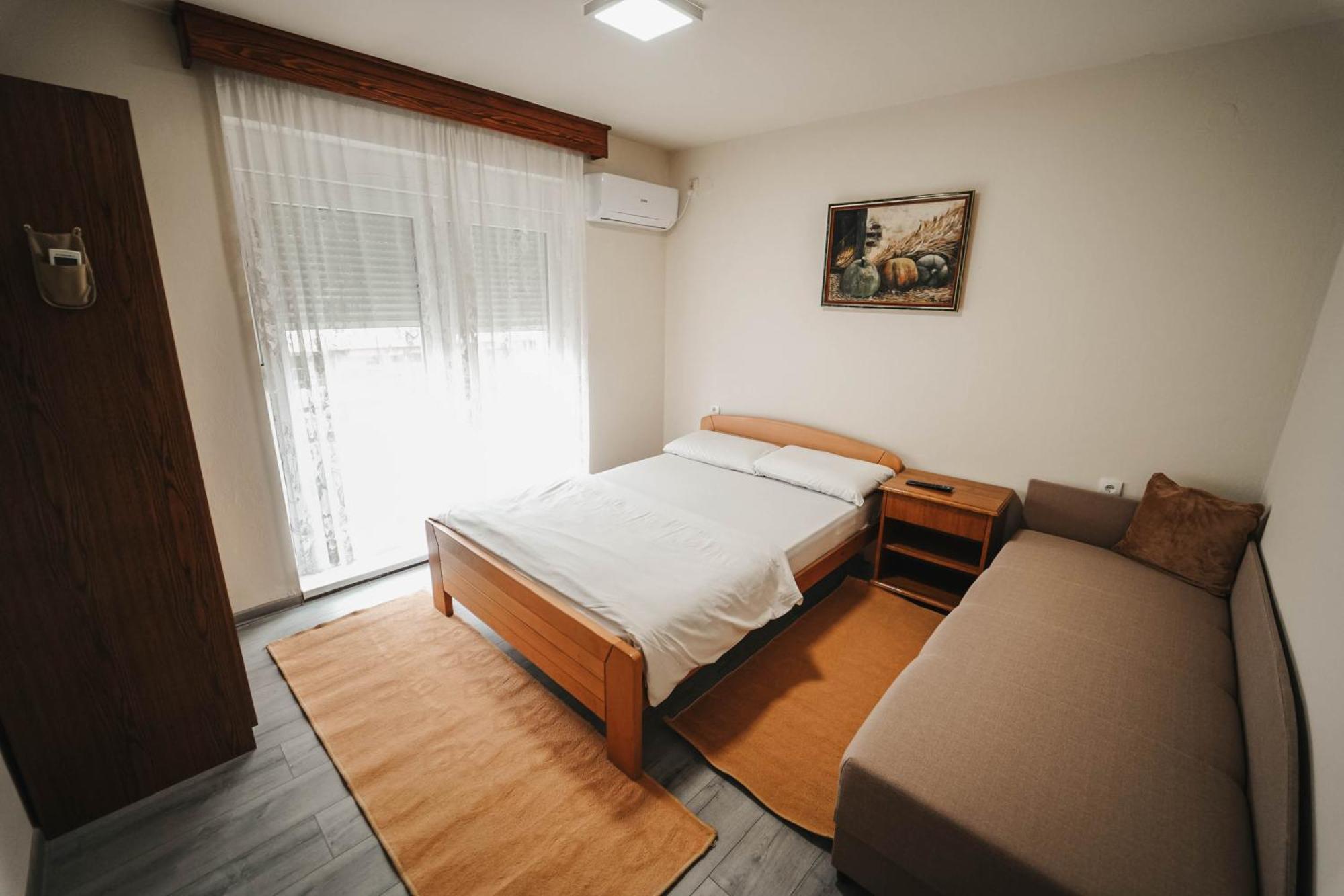 B&B Passage Sremska Mitrovica Extérieur photo